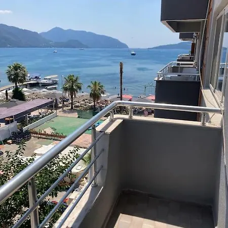 公寓 Sea View Flat By The Beach